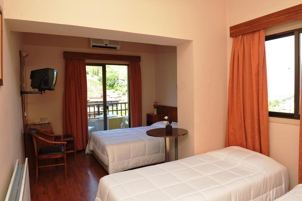 Ekali Hotel Kakopetriá Extérieur photo